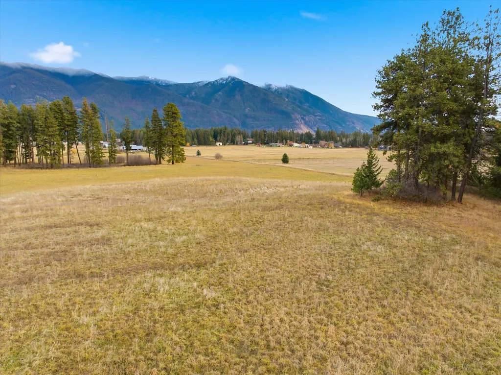 271 Patriots Lane Columbia Falls MT 59912