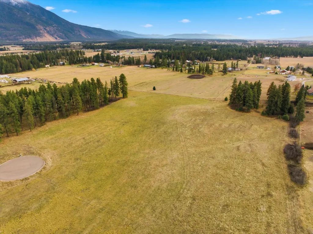 271 Patriots Lane Columbia Falls MT 59912
