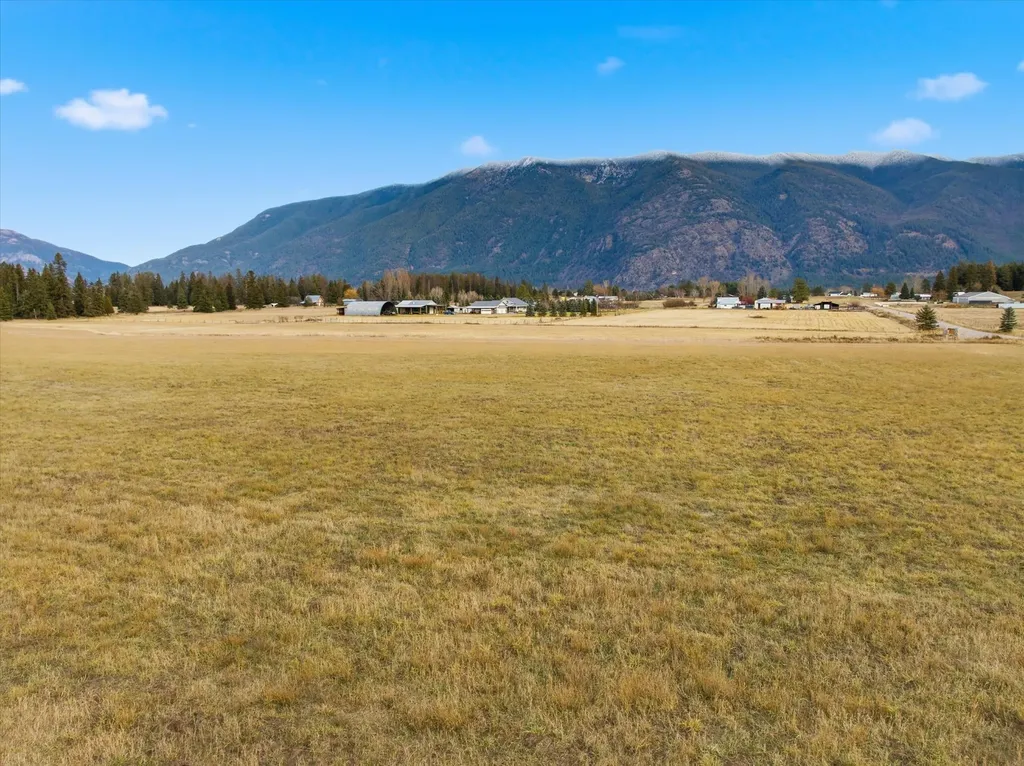 189 Patriots Lane Columbia Falls MT 59912