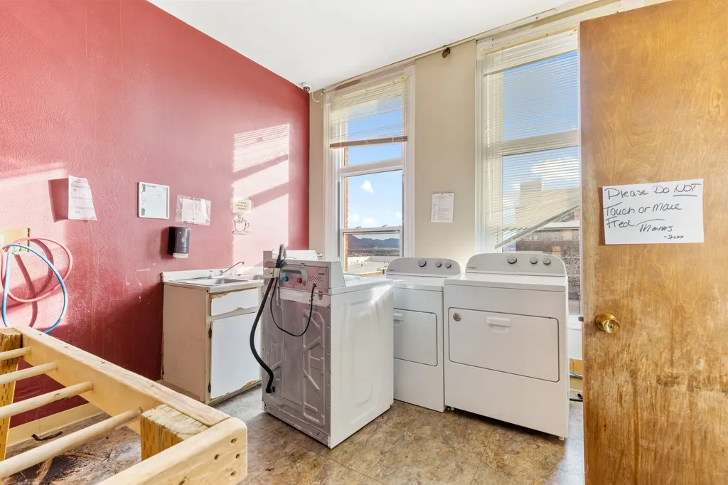 68 W Broadway Street Butte MT 59701