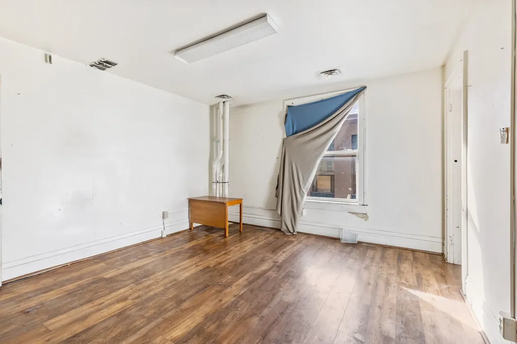 68 W Broadway Street Butte MT 59701