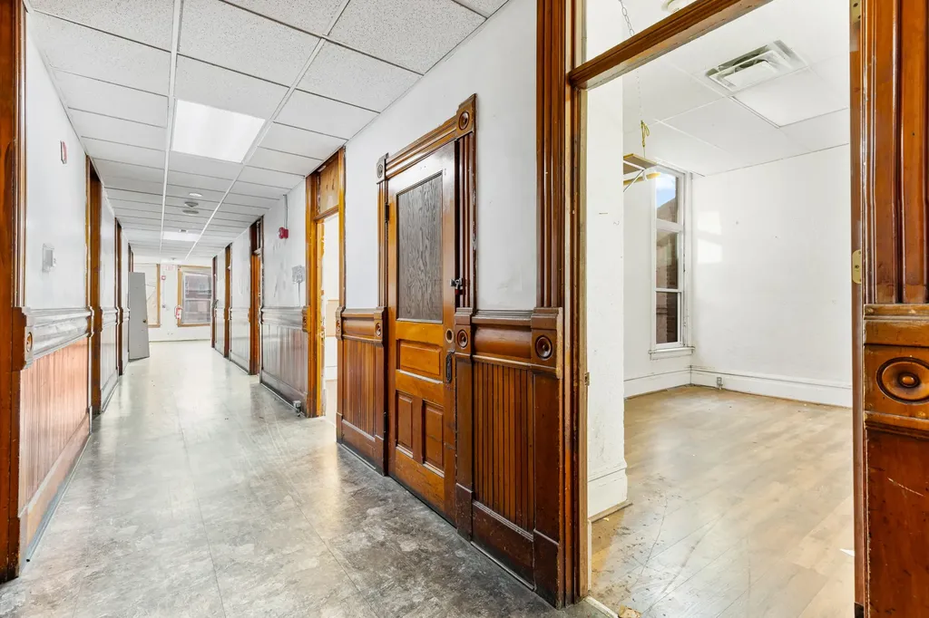 68 W Broadway Street Butte MT 59701