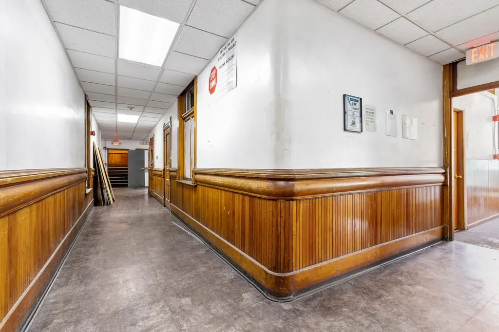 68 W Broadway Street Butte MT 59701