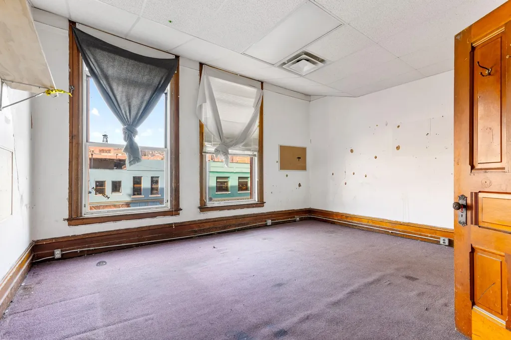 68 W Broadway Street Butte MT 59701