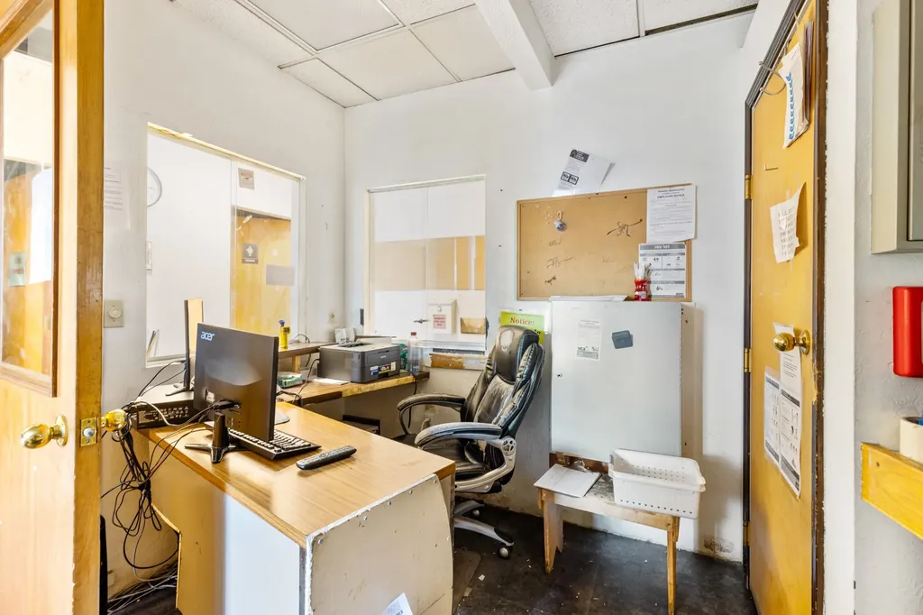 68 W Broadway Street Butte MT 59701