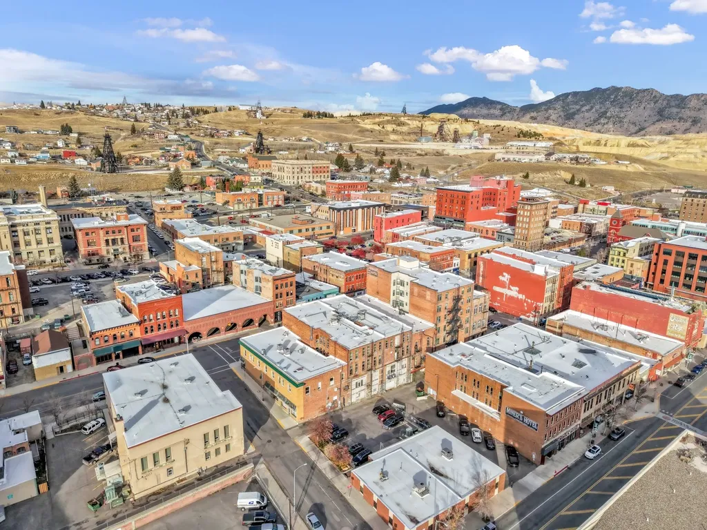 68 W Broadway Street Butte MT 59701