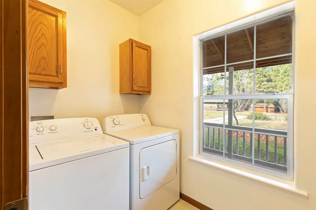 2377 Us Highway 93 S Hamilton MT 59840