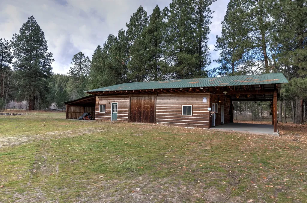2377 Us Highway 93 S Hamilton MT 59840