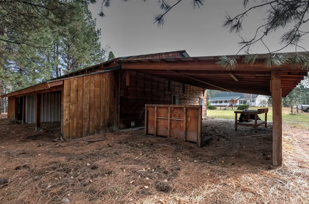 2377 Us Highway 93 S Hamilton MT 59840