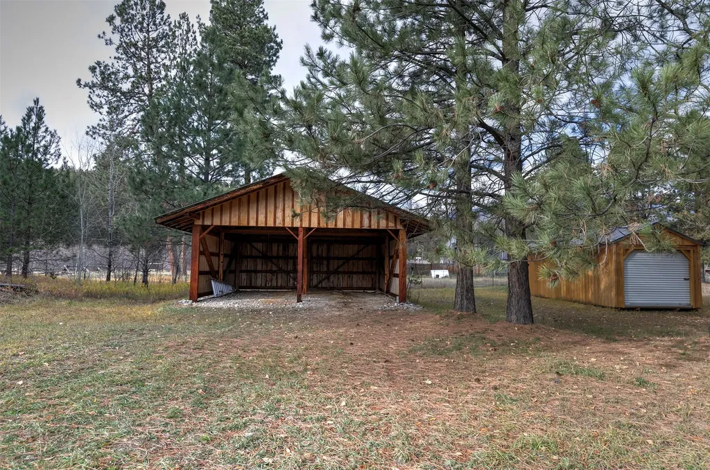 2377 Us Highway 93 S Hamilton MT 59840