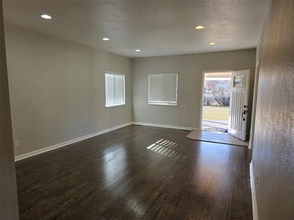 6299 N Montana Avenue Helena MT 59602