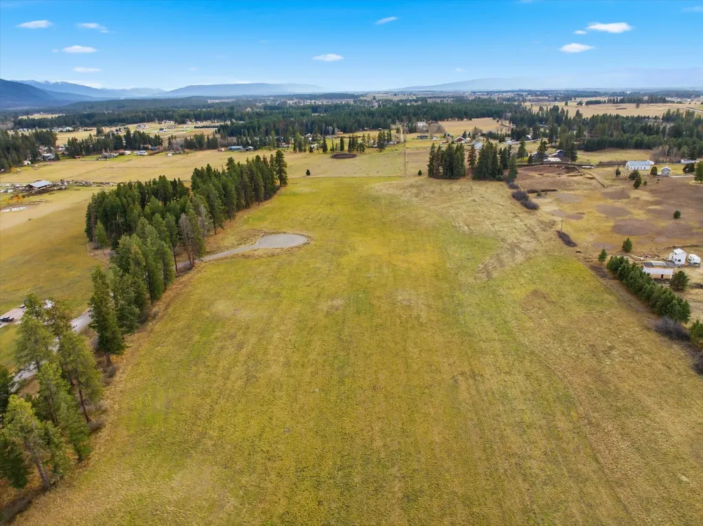 211 Patriots Lane Columbia Falls MT 59912