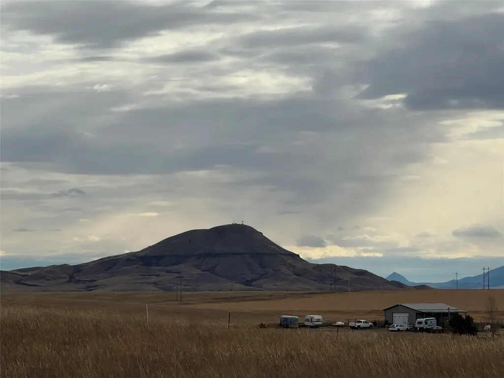 30 Red Coulee Road Belt MT 59412