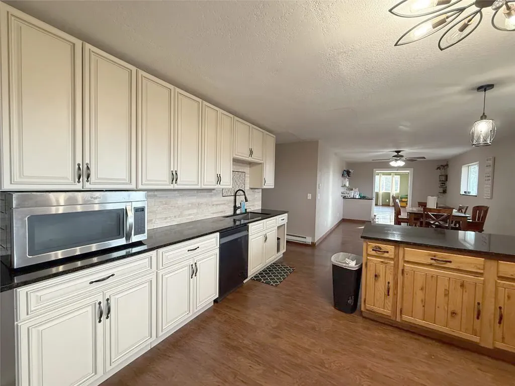 19649 Golden Pine Lane Proctor MT 59929