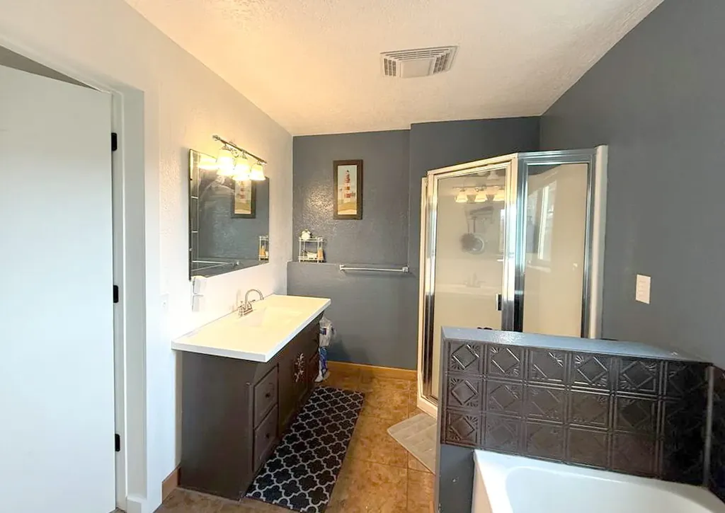 19649 Golden Pine Lane Proctor MT 59929