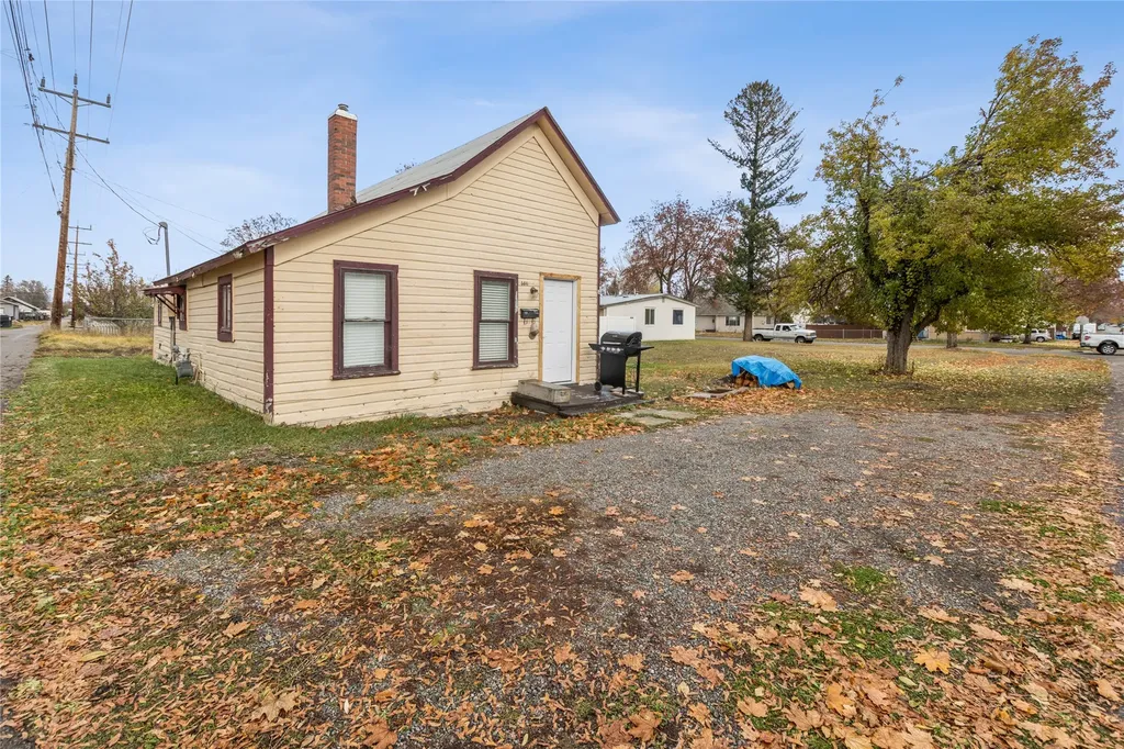 446 7th Avenue W Kalispell MT 59901