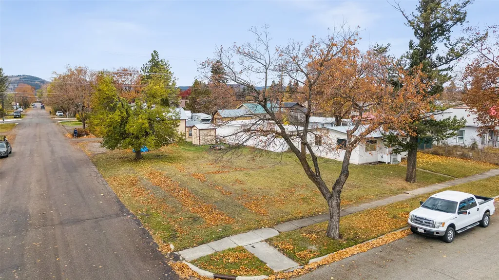 446 7th Avenue W Kalispell MT 59901