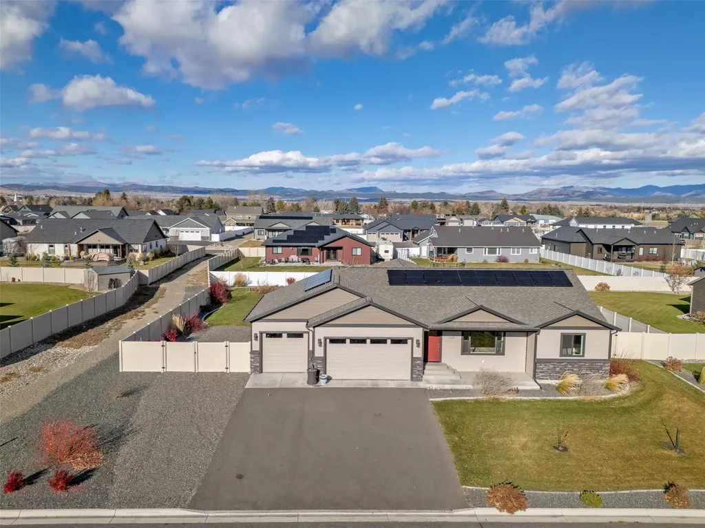 1325 Cambray Loop Helena MT 59602