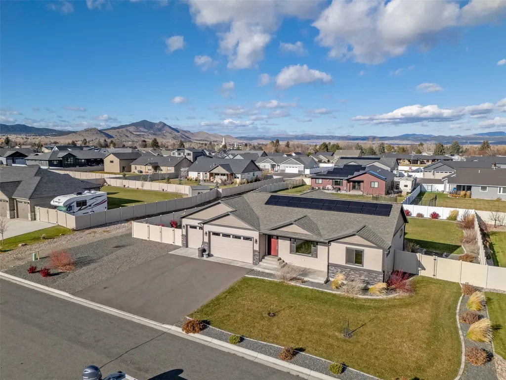 1325 Cambray Loop Helena MT 59602