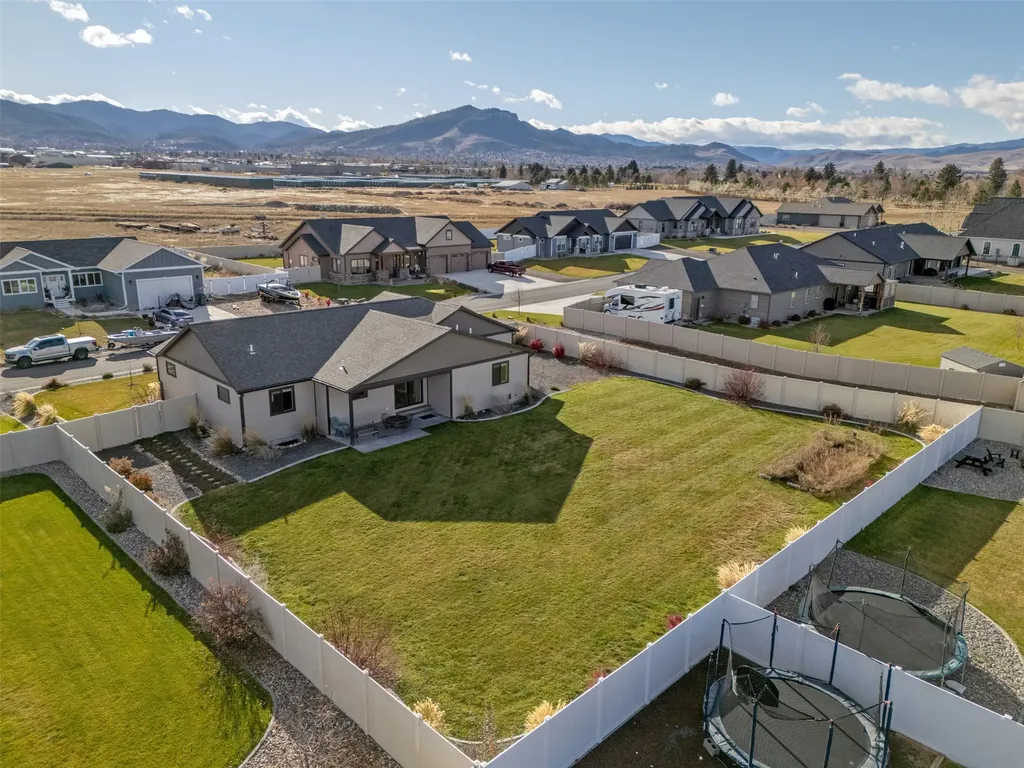 1325 Cambray Loop Helena MT 59602