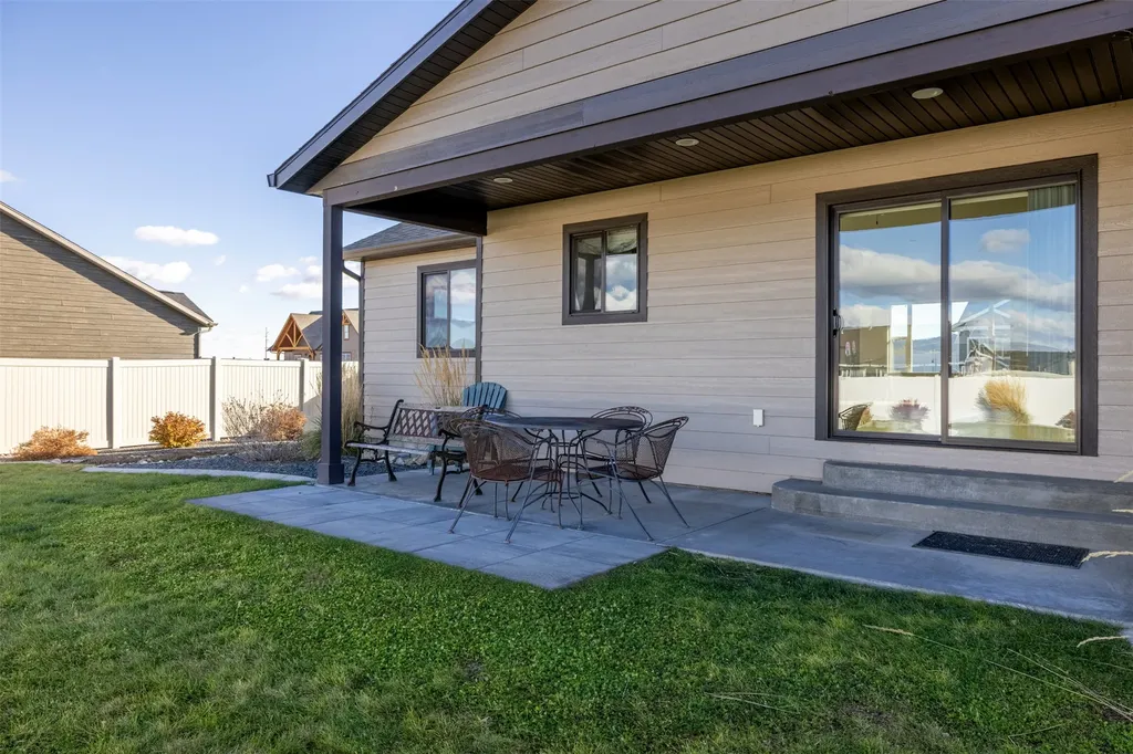 1325 Cambray Loop Helena MT 59602