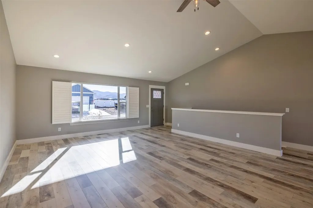 1325 Cambray Loop Helena MT 59602