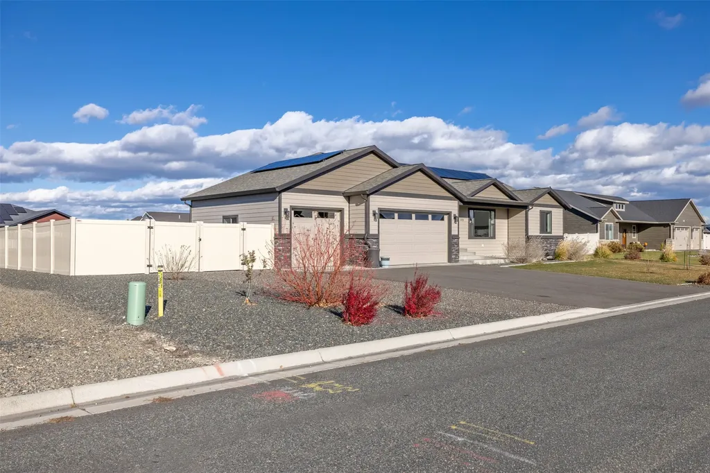 1325 Cambray Loop Helena MT 59602