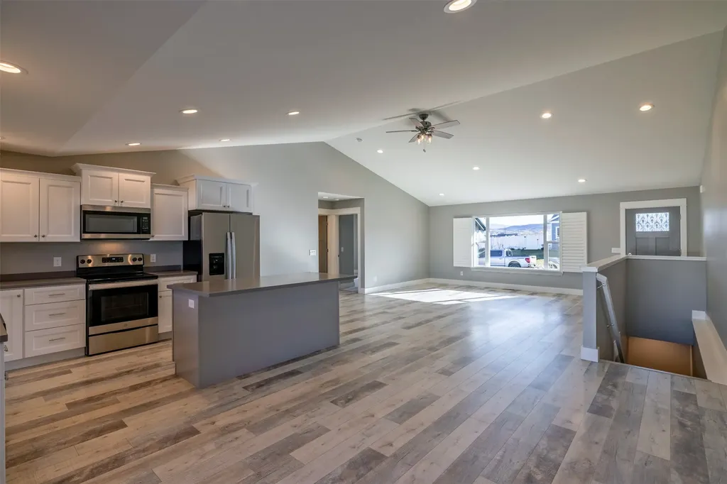 1325 Cambray Loop Helena MT 59602