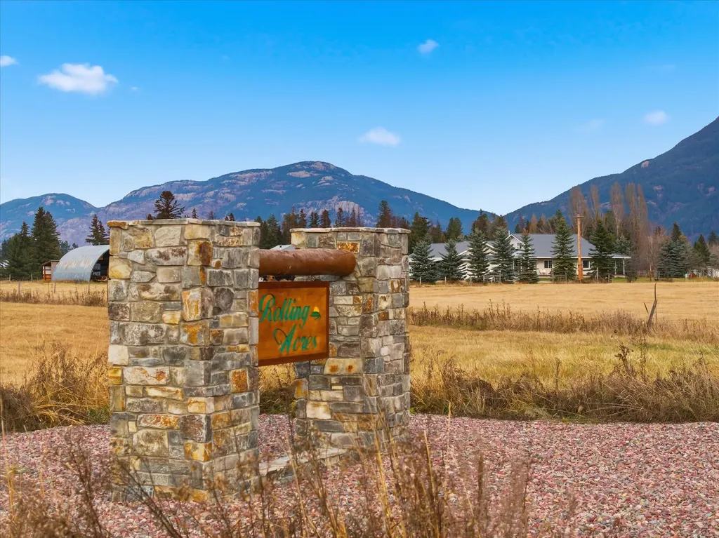 147 Patriots Lane Columbia Falls MT 59912