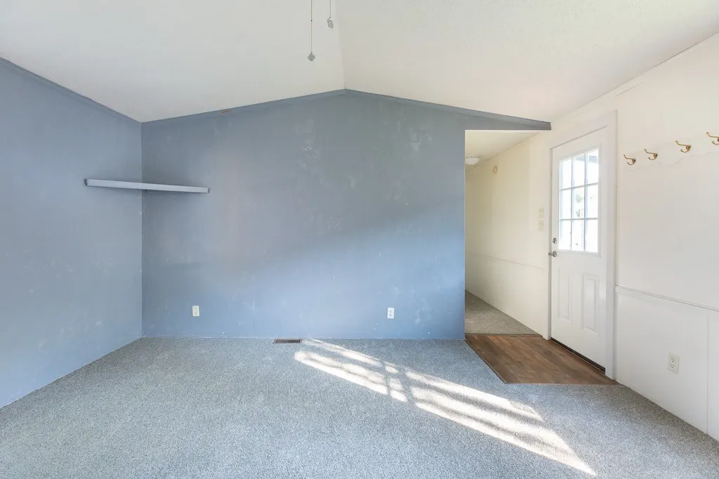 3360 Big Flat Road Missoula MT 59804