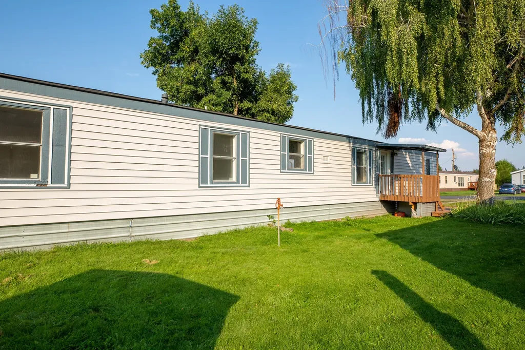 3360 Big Flat Road Missoula MT 59804