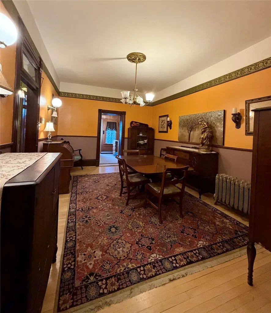 625 N Main Street Butte MT 59701