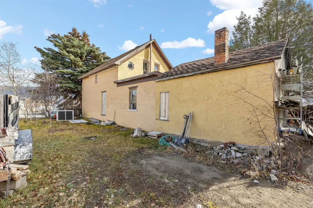 225 S Dakota Street Butte MT 59701