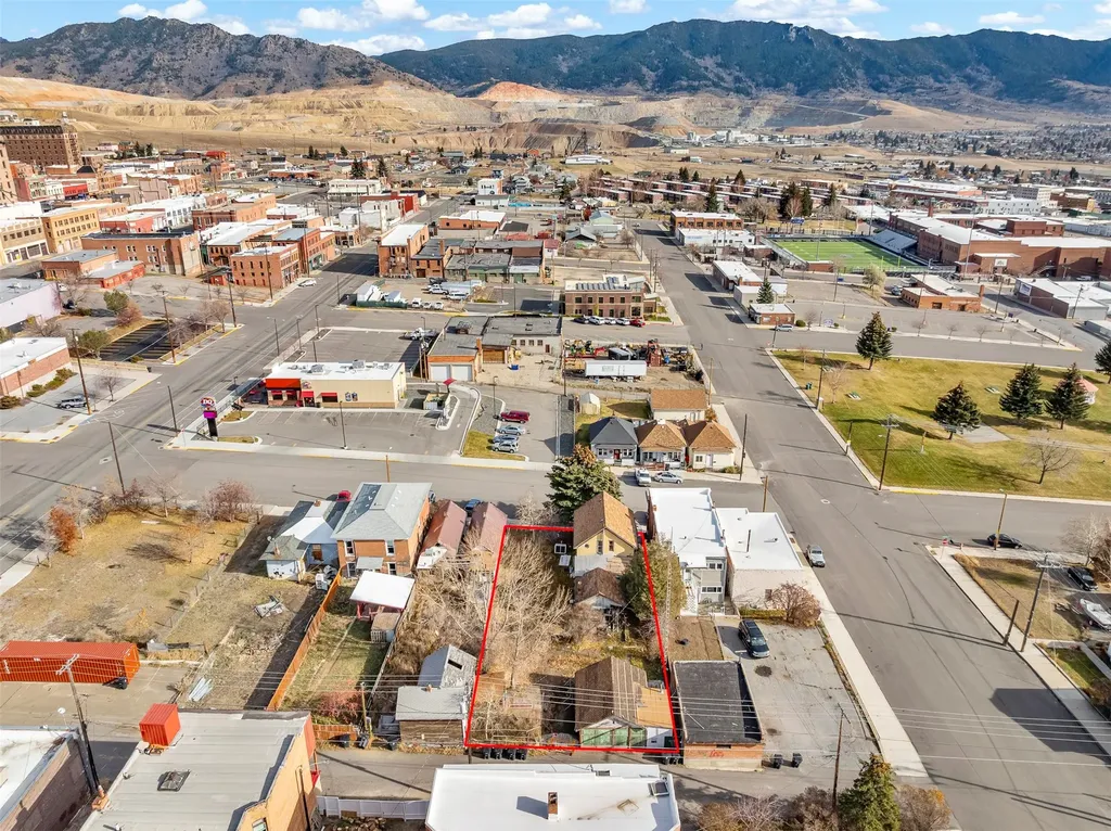 225 S Dakota Street Butte MT 59701