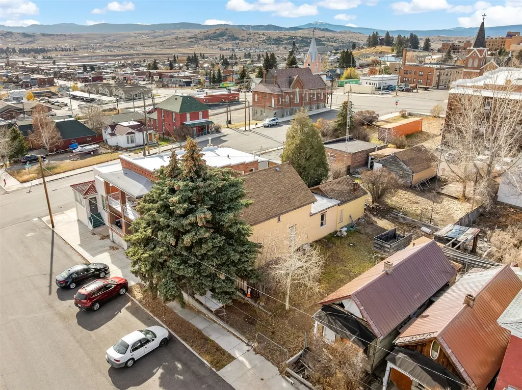 225 S Dakota Street Butte MT 59701