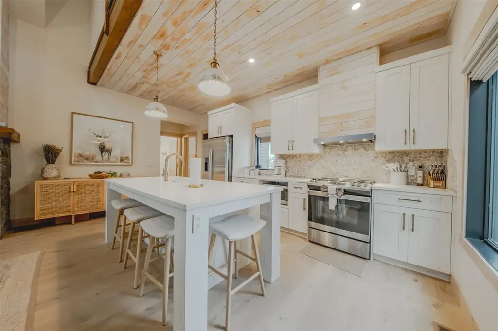 20 Crooked Stick Way Eureka MT 59917