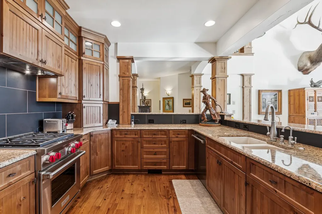 Nhn Eagle Bend Drive Bigfork MT 59911