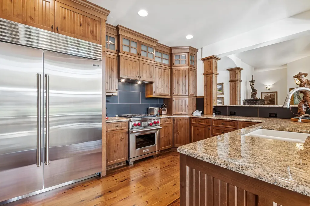 Nhn Eagle Bend Drive Bigfork MT 59911