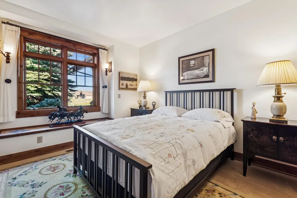 Nhn Eagle Bend Drive Bigfork MT 59911
