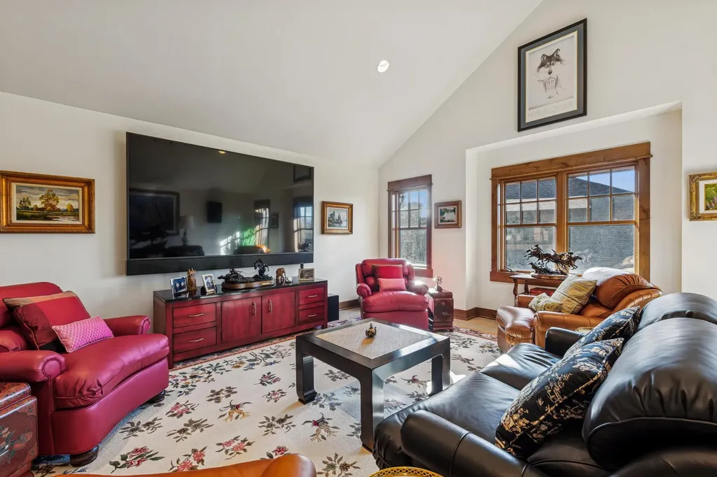 Nhn Eagle Bend Drive Bigfork MT 59911
