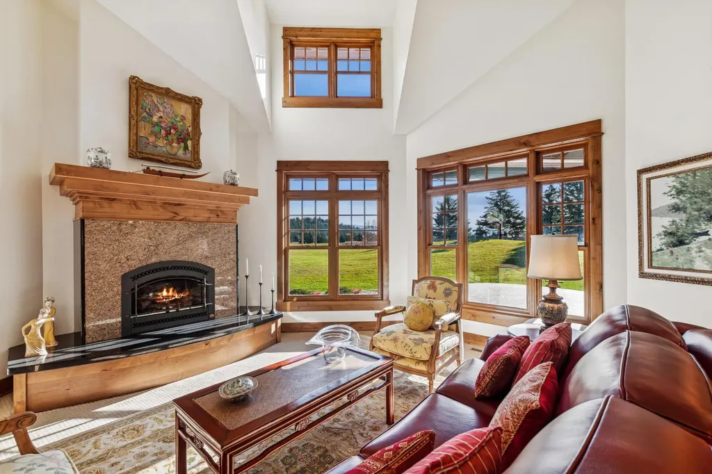 Nhn Eagle Bend Drive Bigfork MT 59911