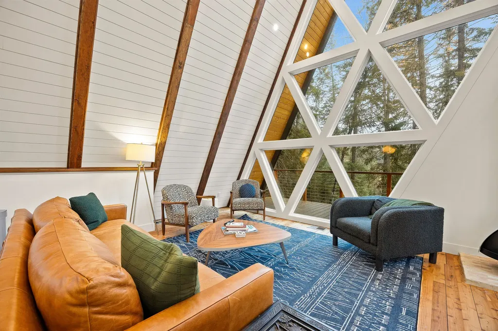 123 Little Mountain Road Whitefish MT 59937