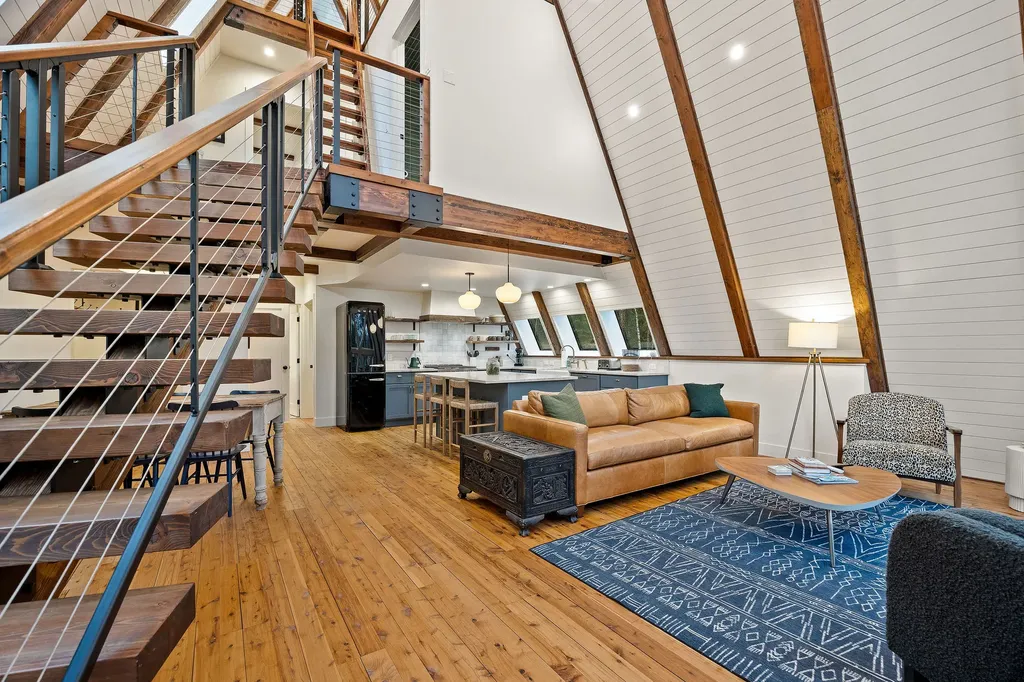123 Little Mountain Road Whitefish MT 59937