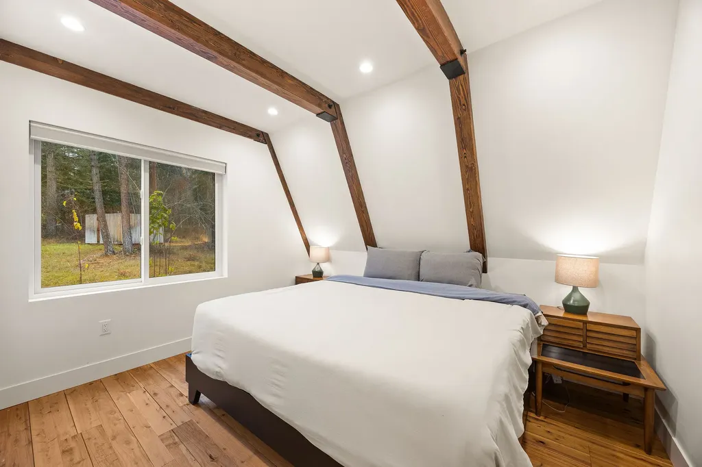 123 Little Mountain Road Whitefish MT 59937