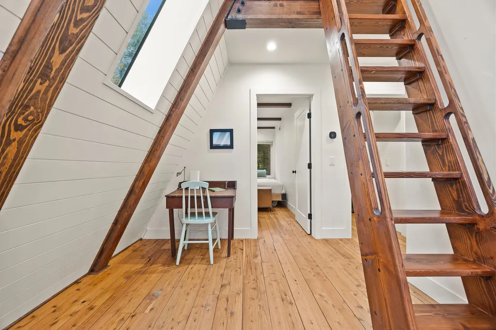 123 Little Mountain Road Whitefish MT 59937