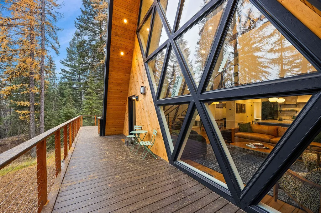 123 Little Mountain Road Whitefish MT 59937