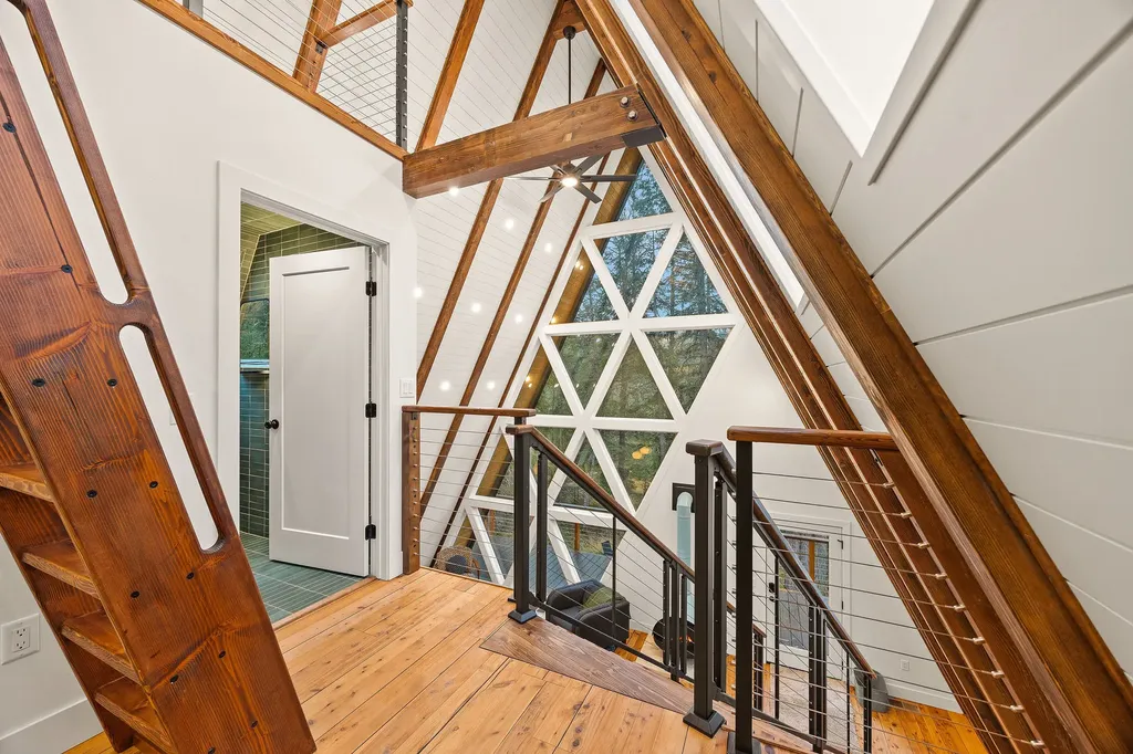 123 Little Mountain Road Whitefish MT 59937