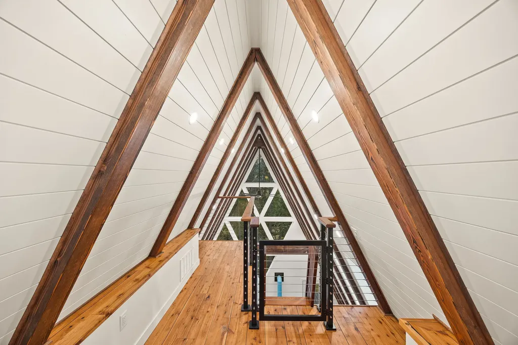 123 Little Mountain Road Whitefish MT 59937