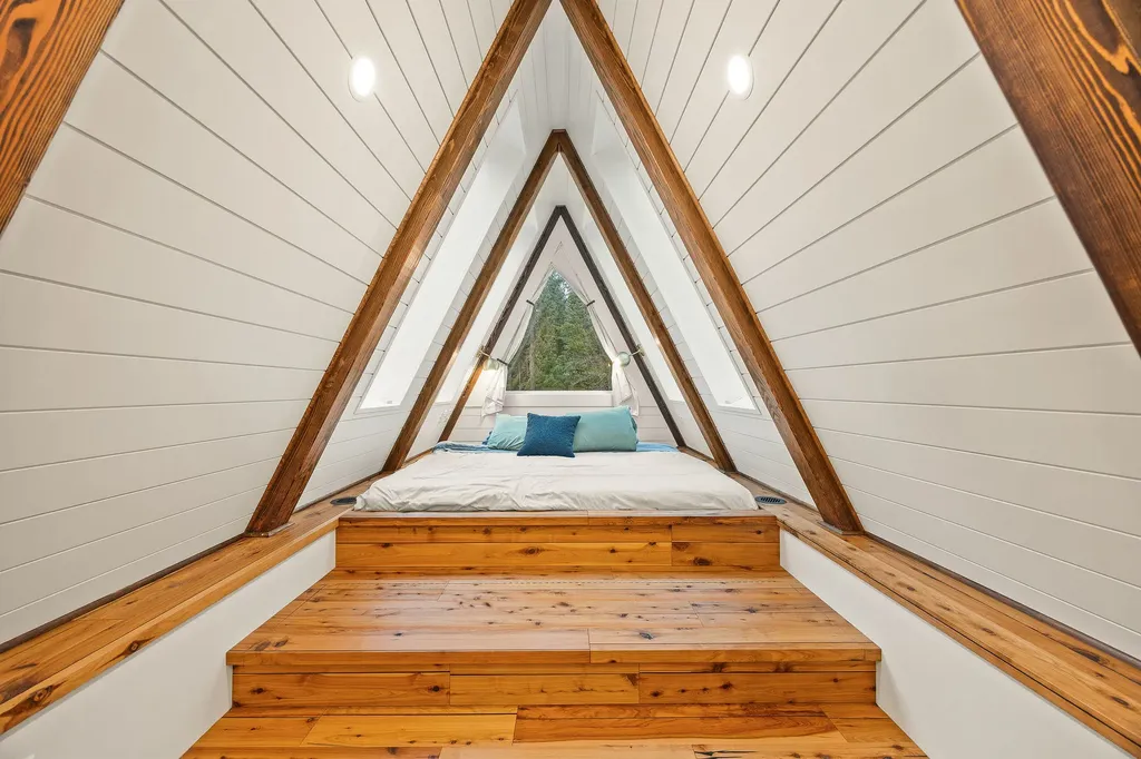 123 Little Mountain Road Whitefish MT 59937