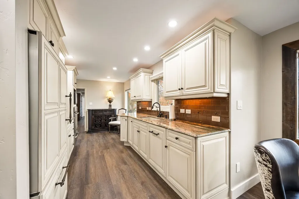 685 N Juniper Bay Road Somers MT 59932